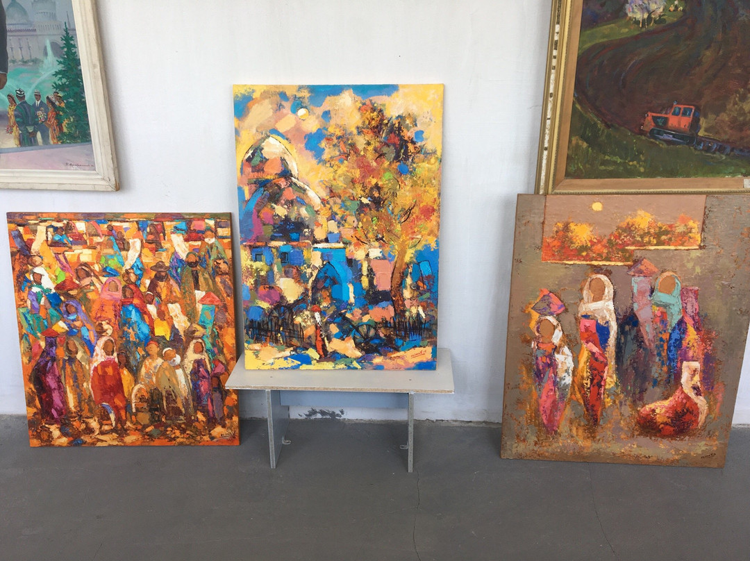 Kanchoch旅游景点-Artists' Colony