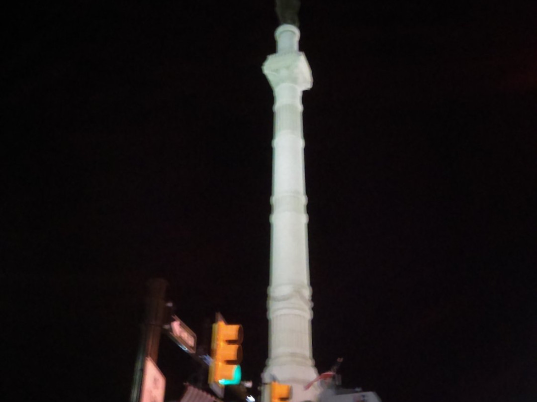 The  Soldiers Sailors Monument景点图片