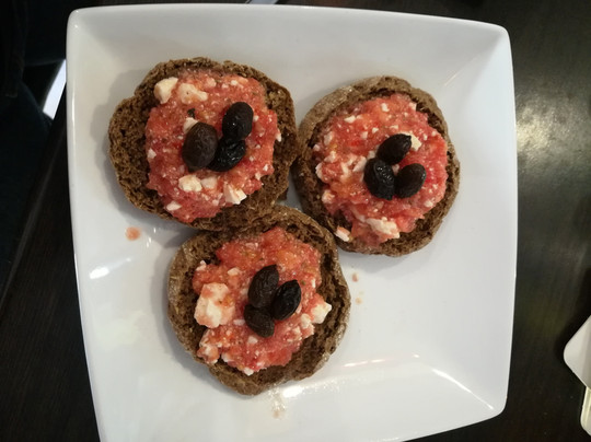 Mamouth Bar-干尼亚必去景点