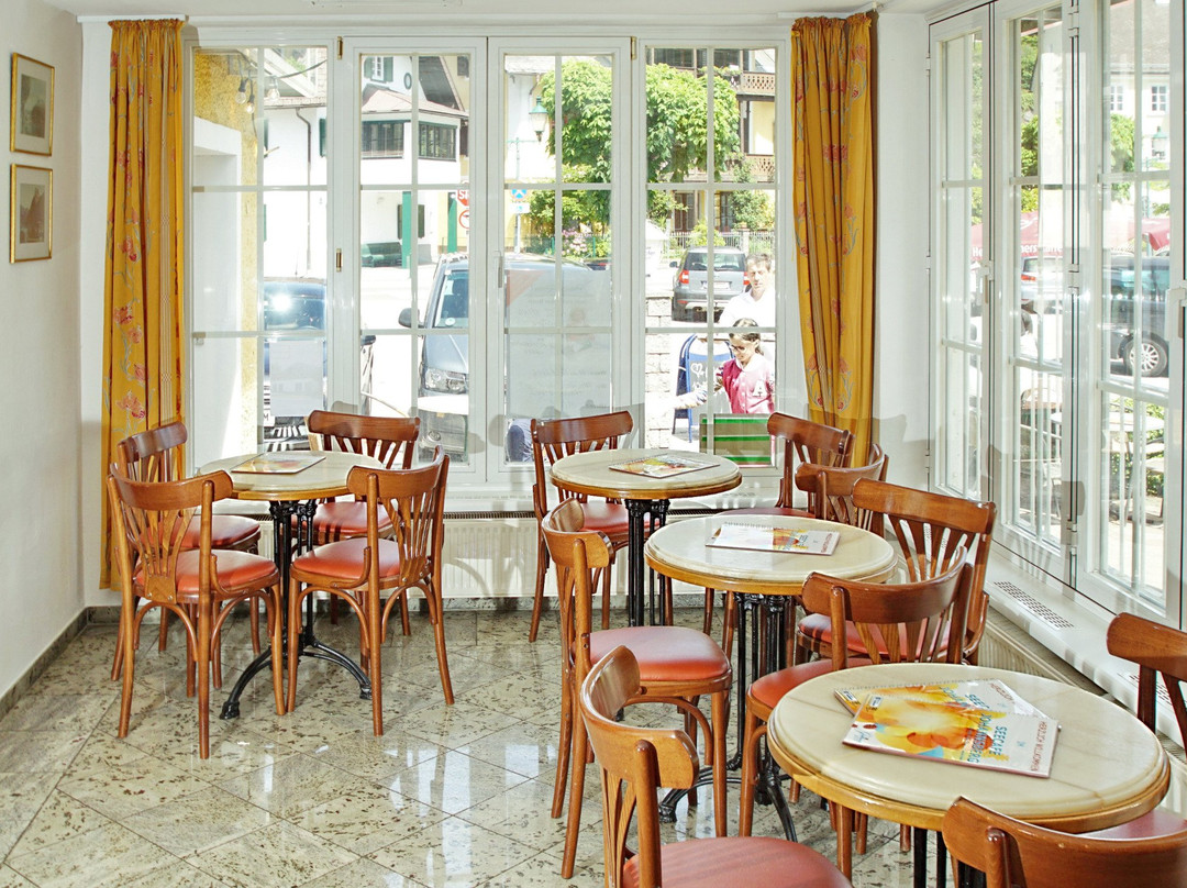特劳恩克申餐馆和美食-Seecafe Johannsberg