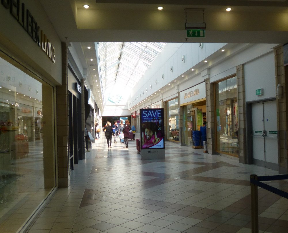 Erneside Shopping Centre景点图片