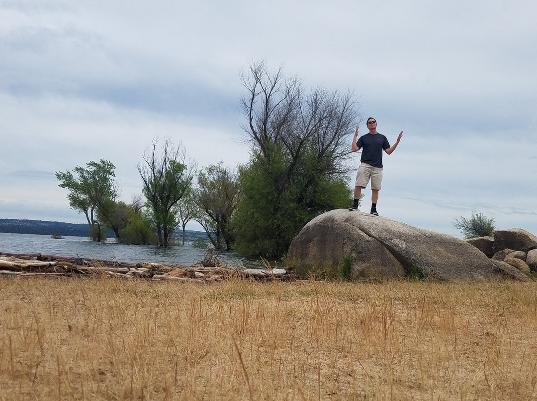 Beals Point-Granite Bay必去景点