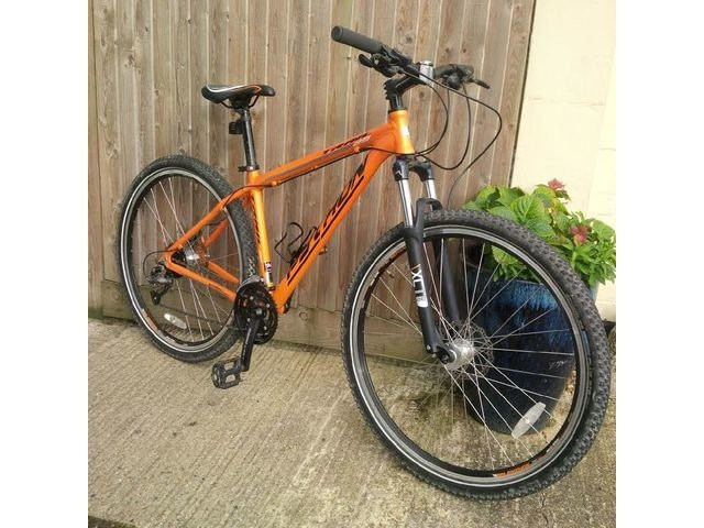 Southwater Cycle Hire景点图片