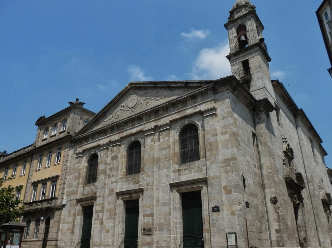 Iglesia de Santiago A Nova-卢戈省必去景点