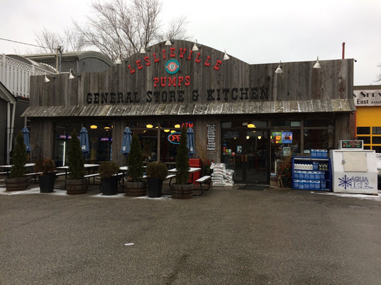 Leslieville Pumps General Store & Kitchen