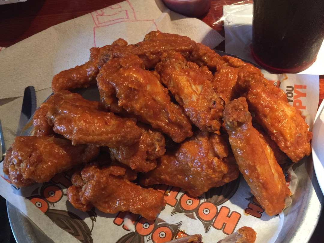 Hooters
