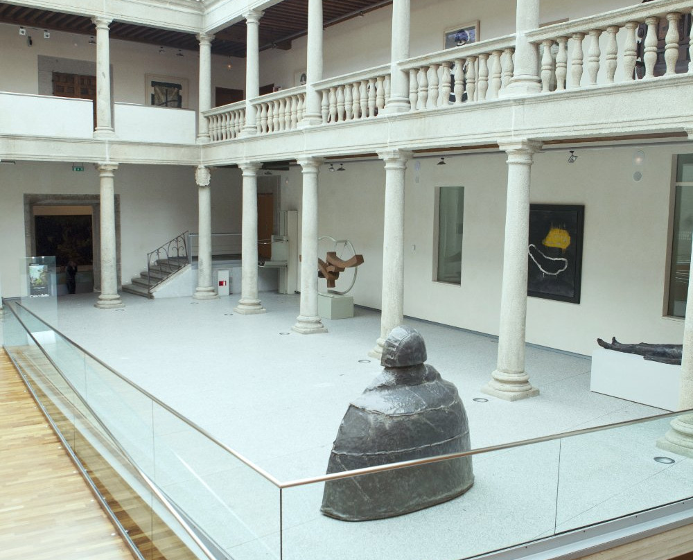 Palacio Los Serrano-阿维拉必去景点