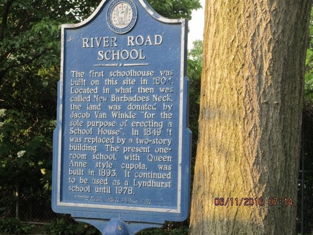 Lyndhurst Historical Society  - Little Red Schoolhouse景点图片