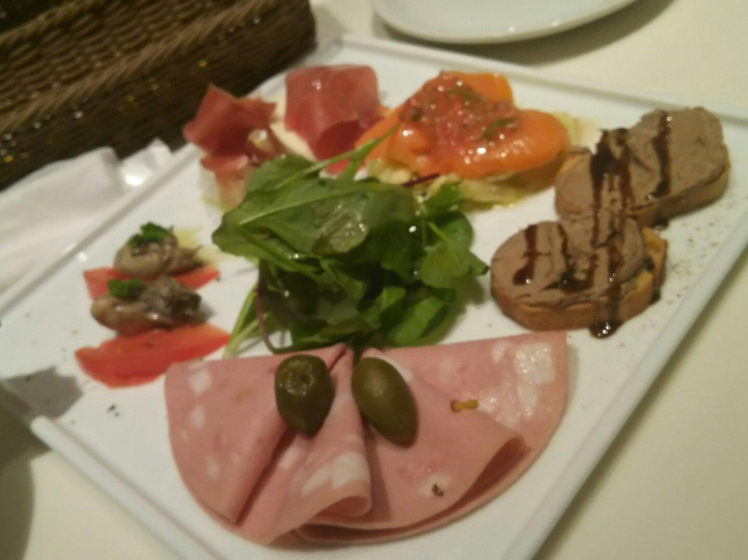 ガンボ&オイスターバー ラゾーナ川崎店