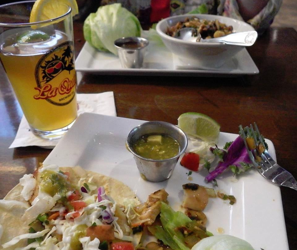 Stuft Pizza Bar & Grill