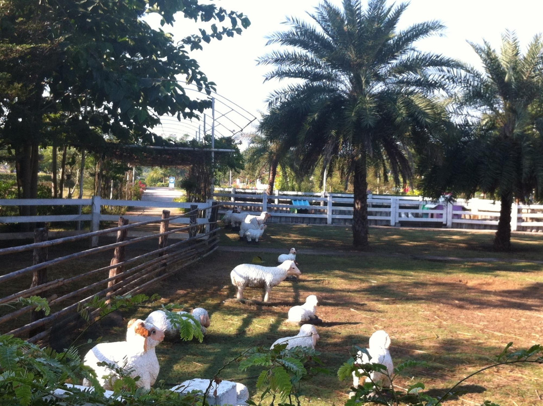 The Lion Park Resort景点图片