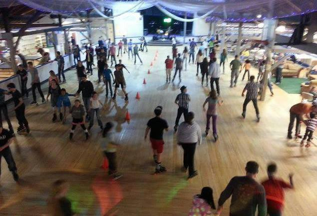 Bush Tabernacle Skating Rink景点图片
