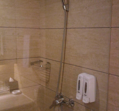 东方国际酒店(乐平市东湖公园店）主图