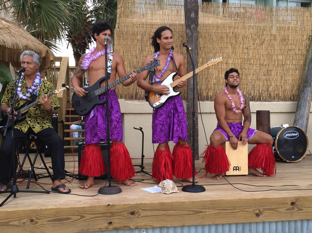 Polynesian Fire-美特尔海滩必去景点