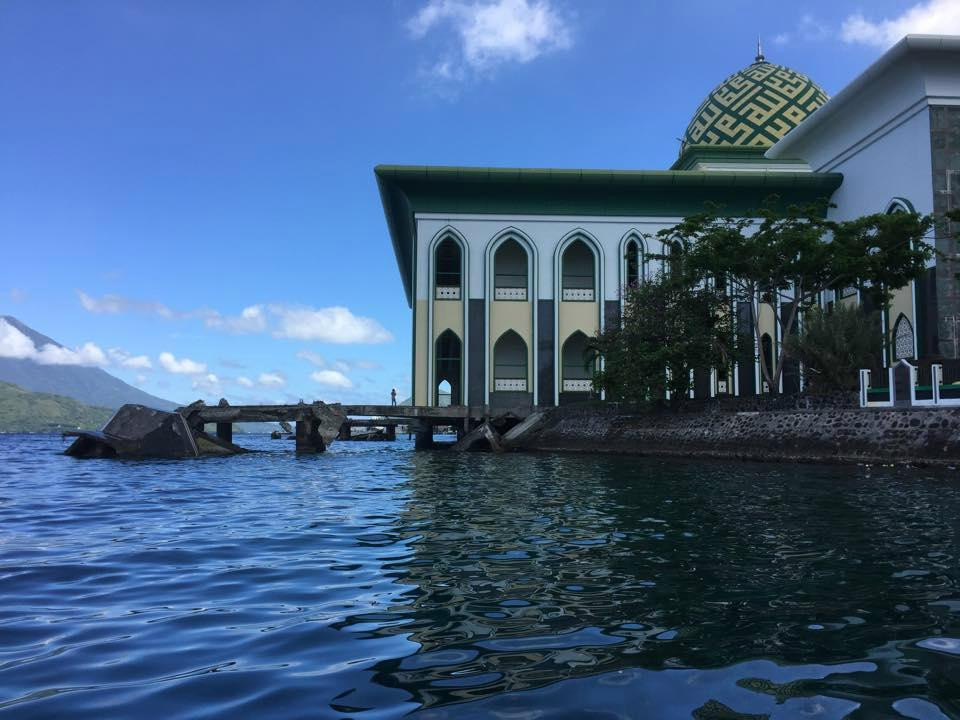 Al Munawwaroh Ternate Great Mosque景点图片