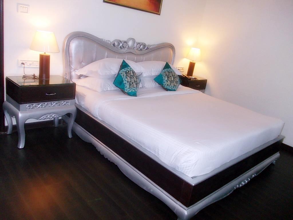 Royale Inn Hotel-官方