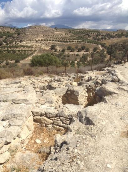 Tholos (Beehive) Tomb-Kamilari必去景点