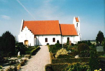 Skelund Church景点图片