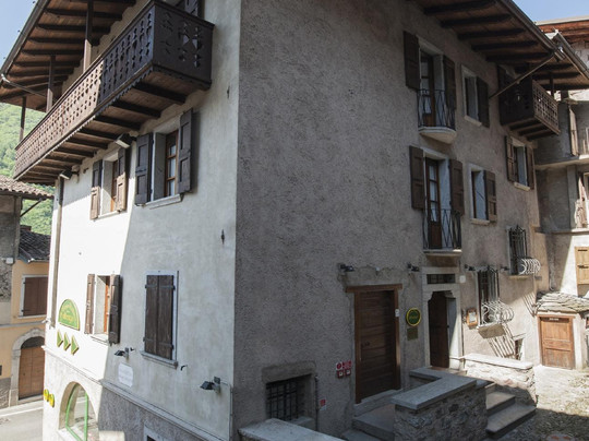 Bagolino酒店住宿-Albergo Al Tempo Perduto