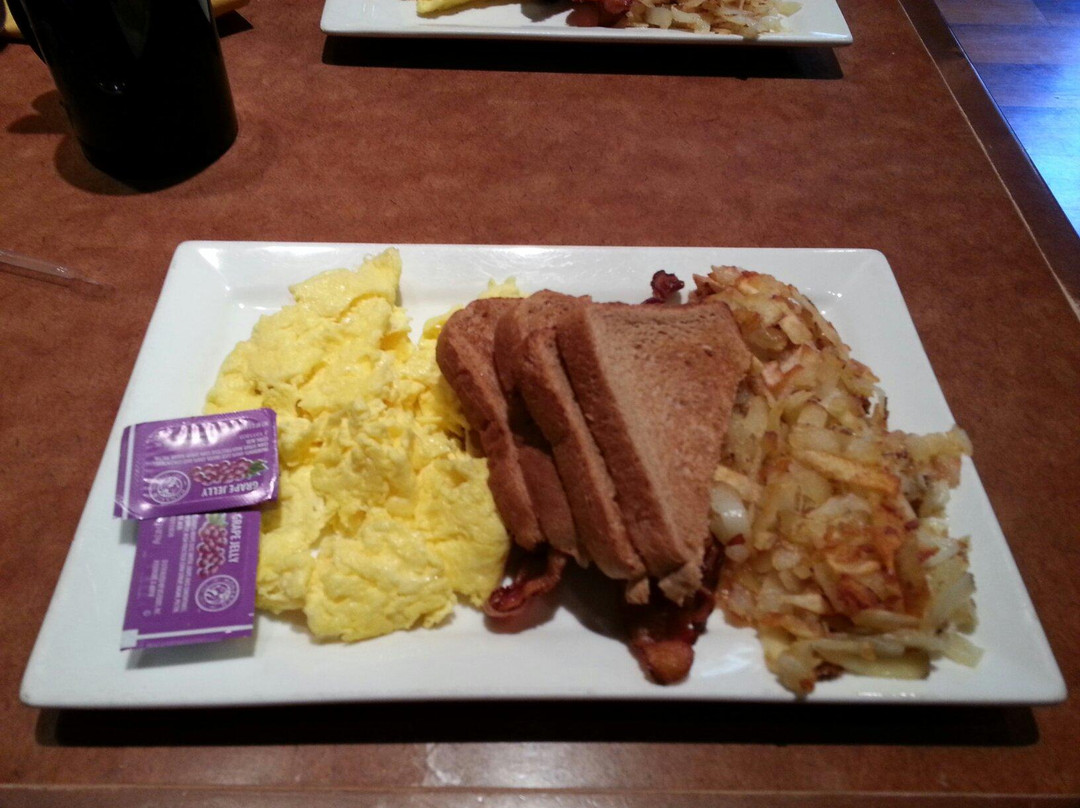 Otis & Henry's Bar & Grill