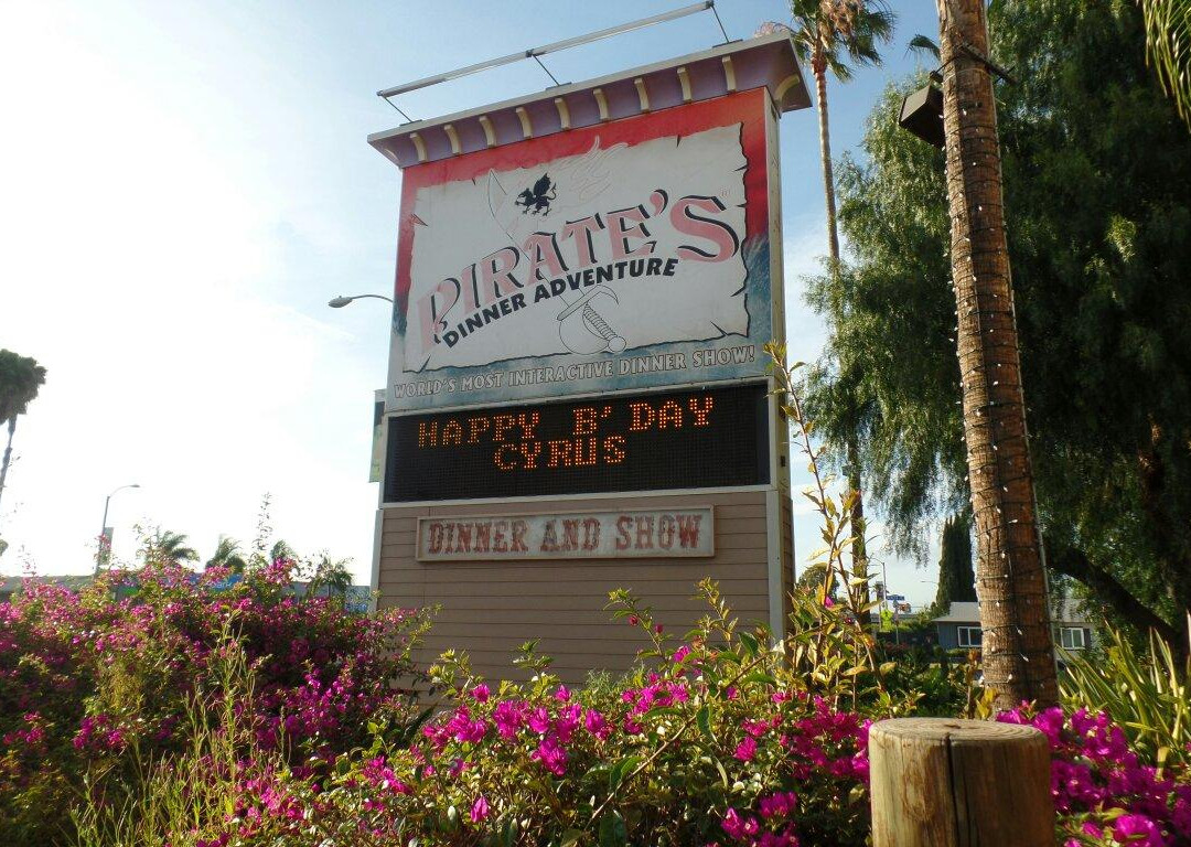 Pirates Dinner Adventure-普安那公园必去景点