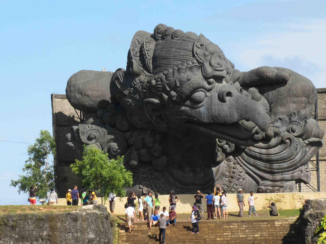 Garuda Wisnu Kencana文化村-昂格桑必去景点