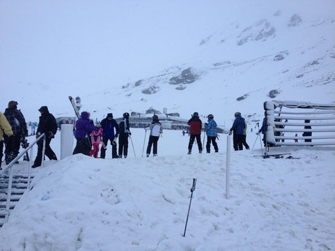 卓越山滑雪场-皇后镇必去景点