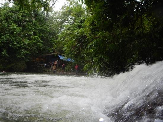 Peraya Homestay - Day Tours-古晋必去景点