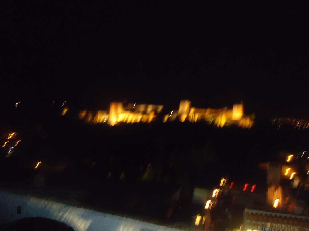 Granada a Traves, Rutas con Caracter-格拉纳达必去景点