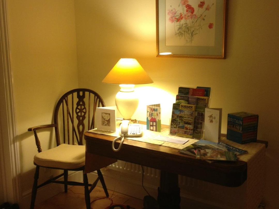 Yew House Bed and Breakfast主图
