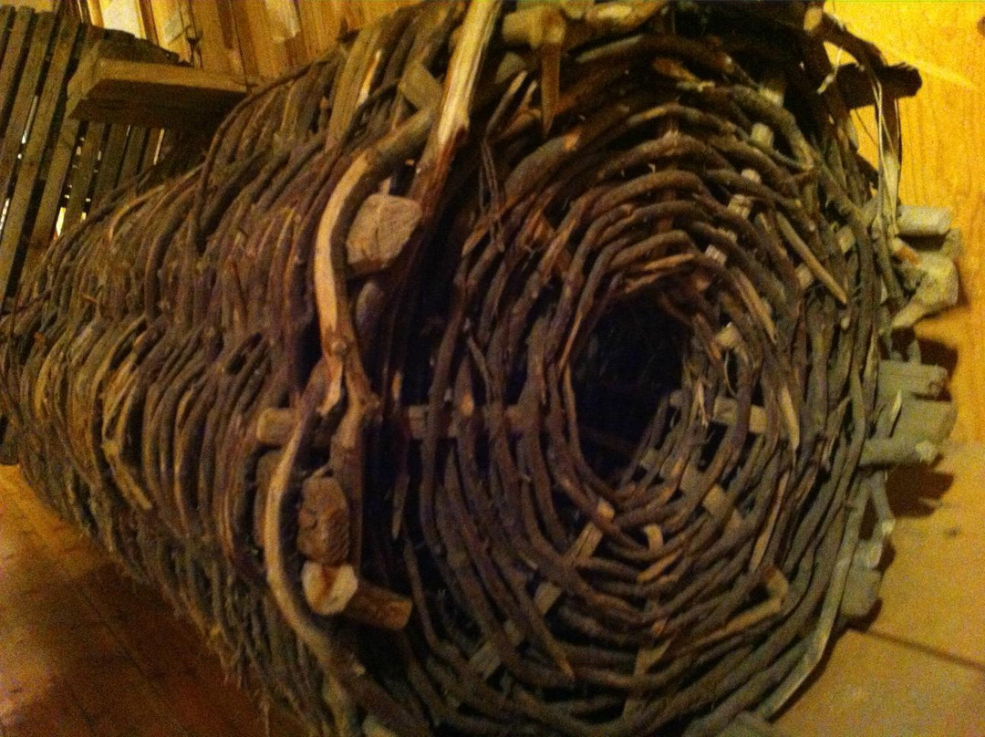 Mandal museum景点图片