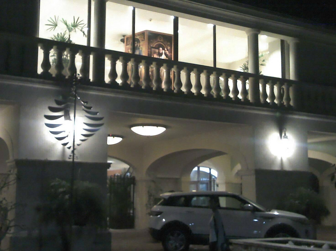 Limegrove Cinemas-Holetown必去景点