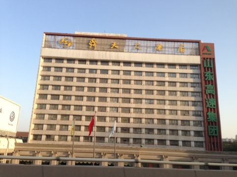 舜天大酒店-客卧