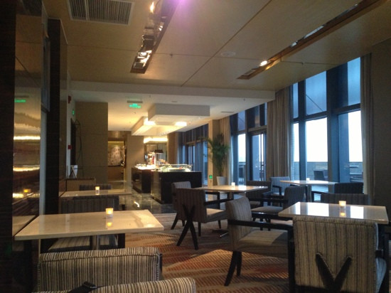 贵阳万丽酒店主图