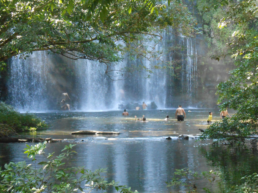 Cataratas Llanos de Cortés景点图片