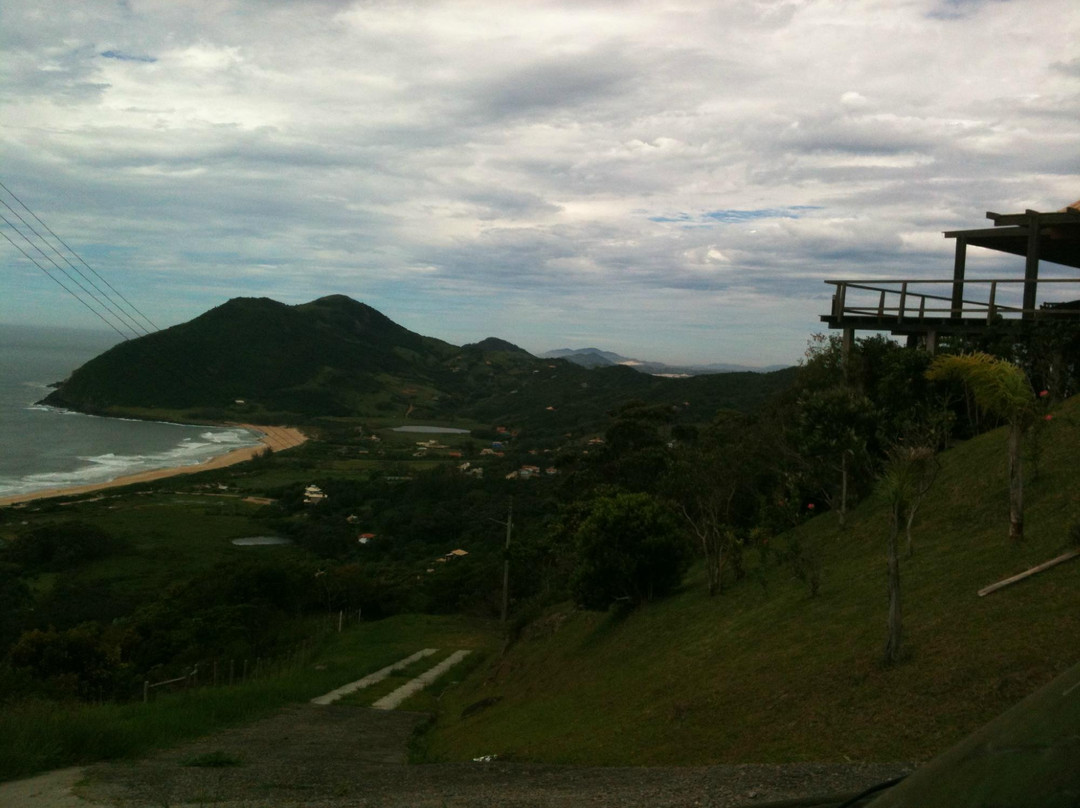 Silveira Beach-Garopaba必去景点