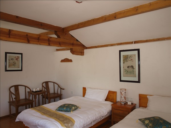 沙溪寺登大猫驿客栈主图