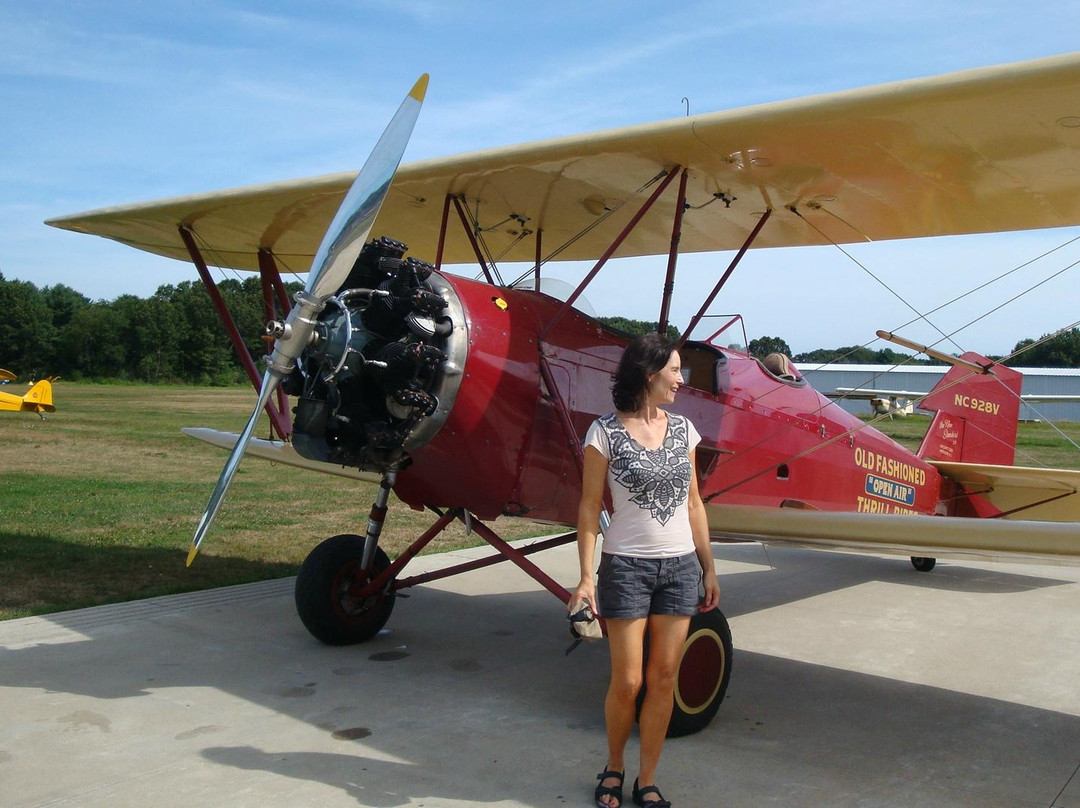 Hampton Airfield-汉普顿必去景点