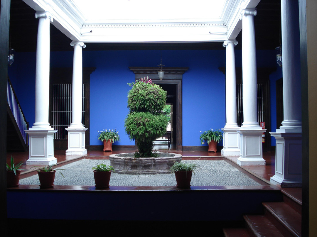 Casa Urquiaga (Casa Calonge)ggj-特鲁希略必去景点