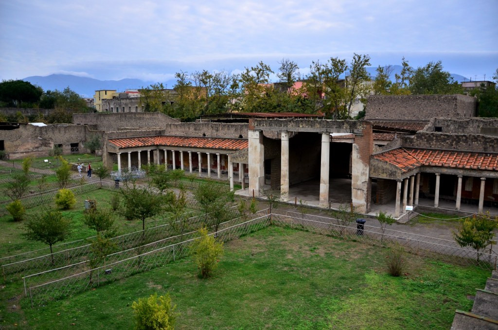 Scavi di Oplontis-Torre Annunziata必去景点