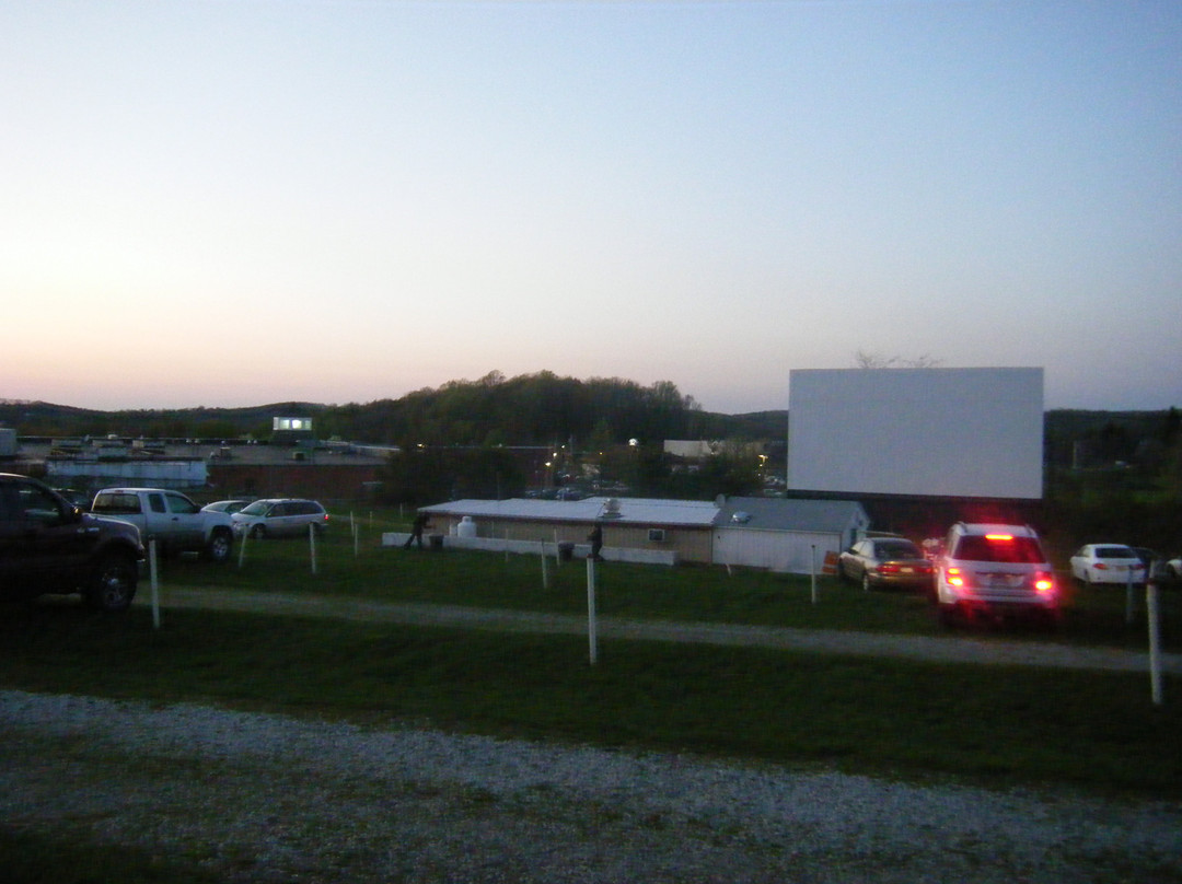 Warwick Drive-In Theater景点图片