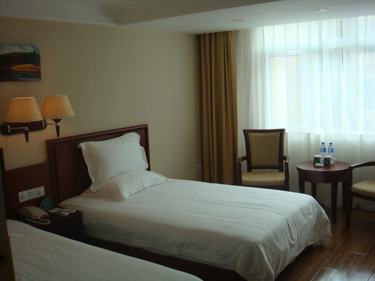 格林豪泰南宁琅东商务酒店主图