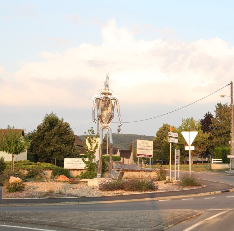La Statue Du Vigneron en Vendanges景点图片