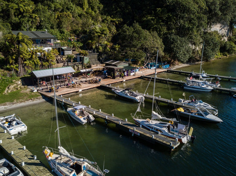 Lake Rotoiti Hot Pools-罗托鲁瓦必去景点