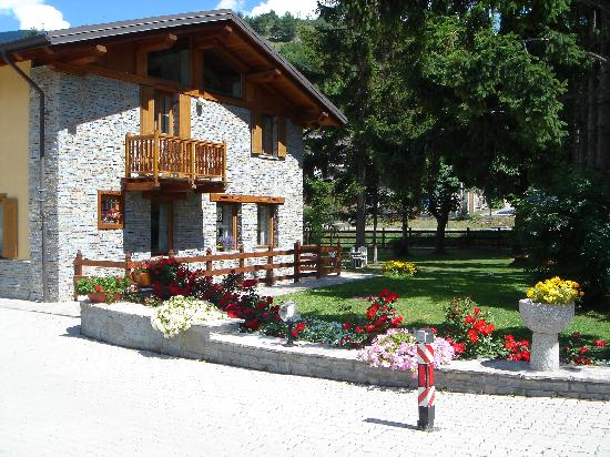 Residence Hotel La Cascina Genzianella-官方