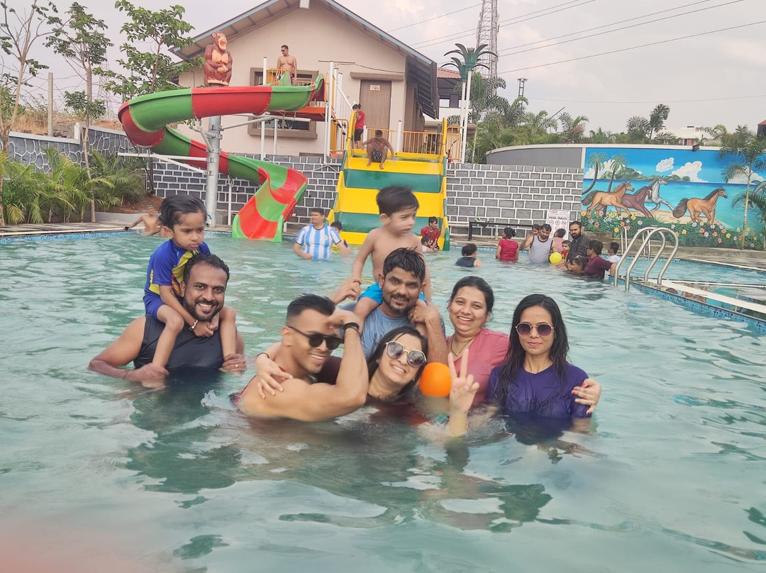 Shrubbery Palms Resort主图