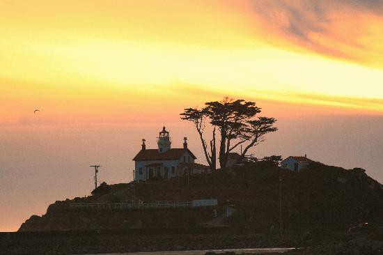 Battery Point Lighthouse景点图片