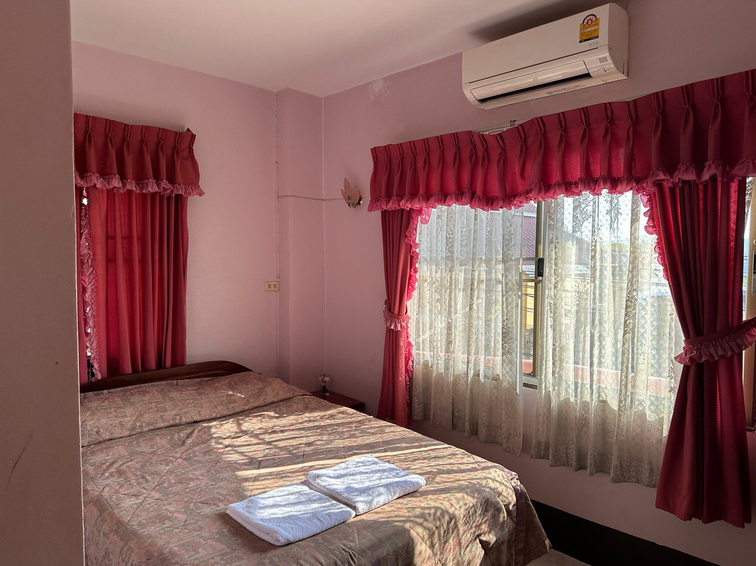 Thaveesinh Hotel主图