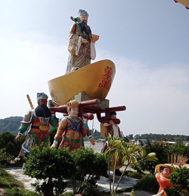 Chong Long Gong Temple-峇株巴辖必去景点