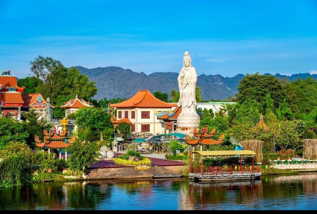 Wihan Phra Photisat Kuan Im